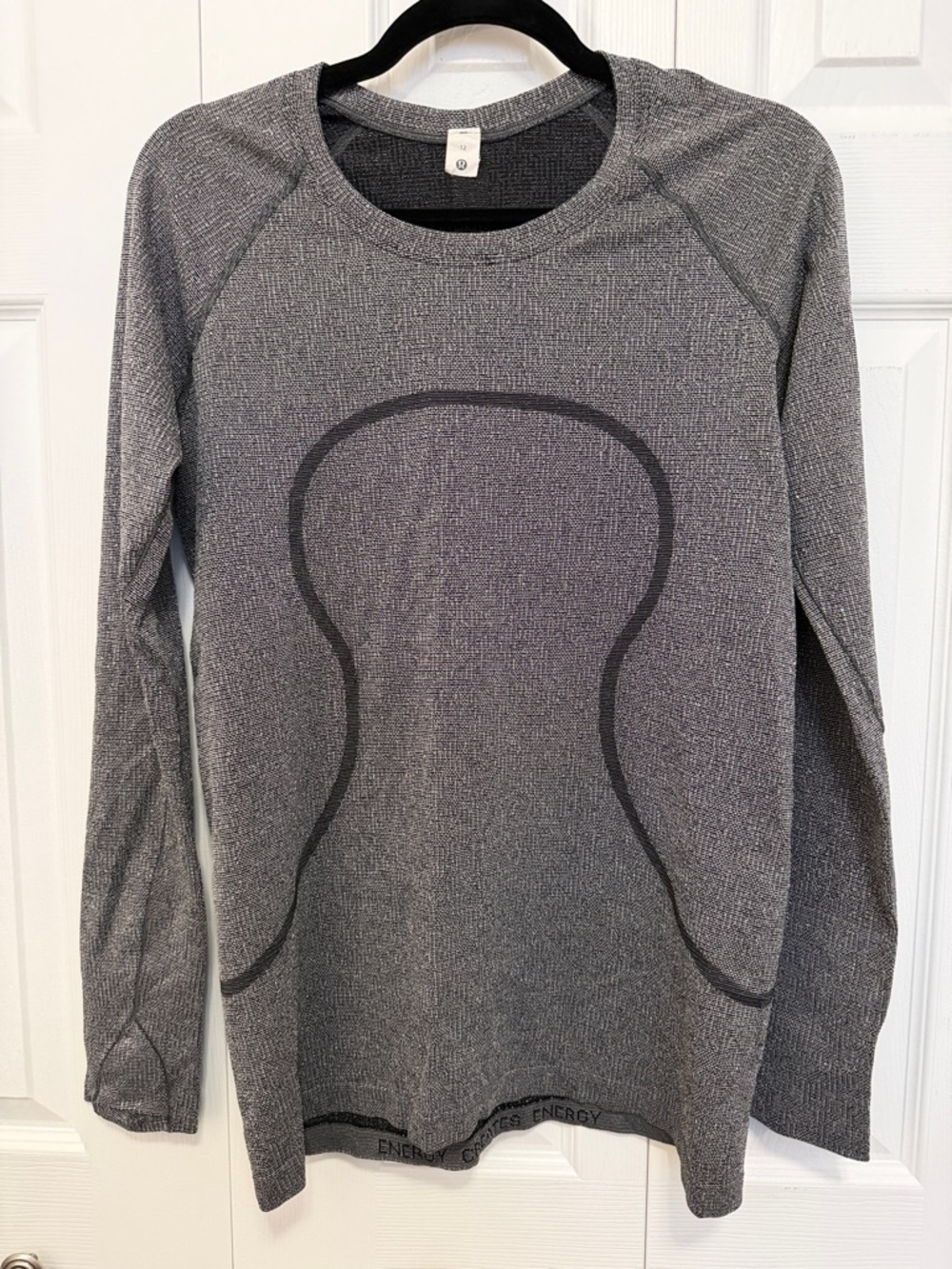 Lululemon Swiftly Tech Long - Sleeve Shirt / Hip length
